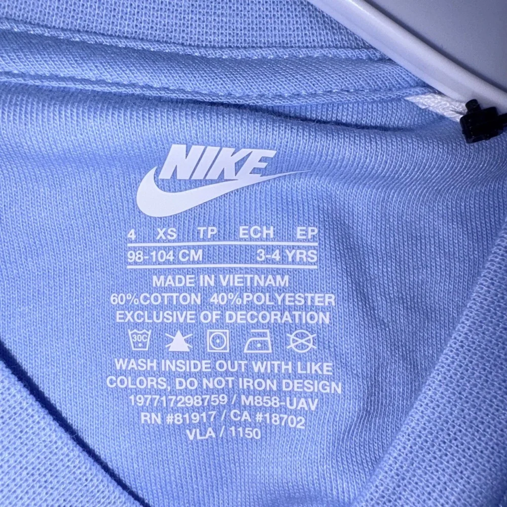 Nike 2-Piece Set 4 Blue Beyond NEW Logo Tee Mesh Shorts 86M858-UAV